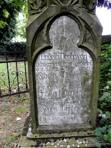 Alt St. Katharinen, Friedhof